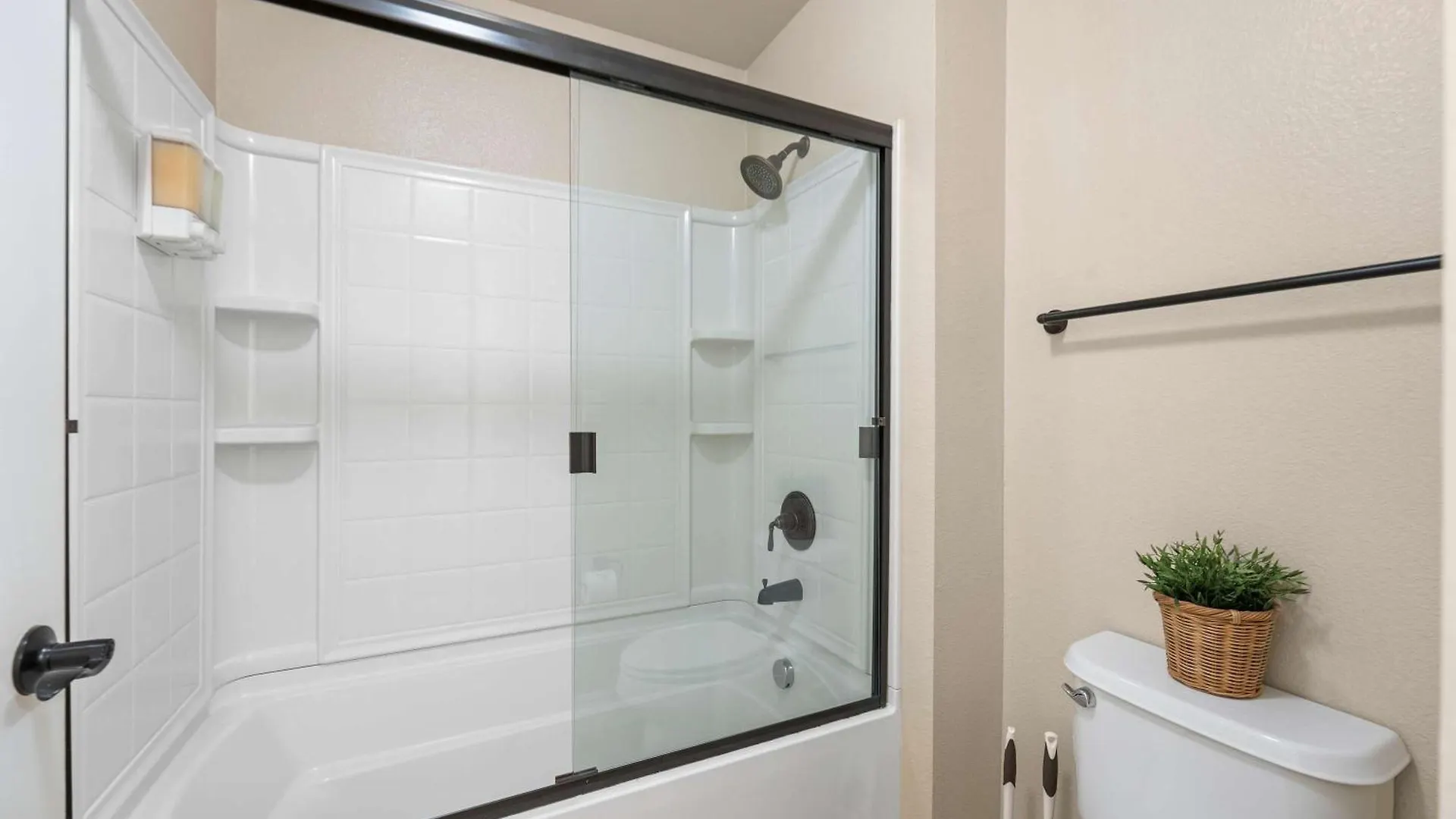 Luxury 2Br 2Ba Apartment With Pool Gym & Theater Steamboat United States